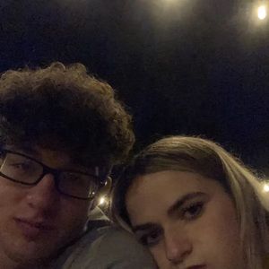 Meet your Posher, Eligio